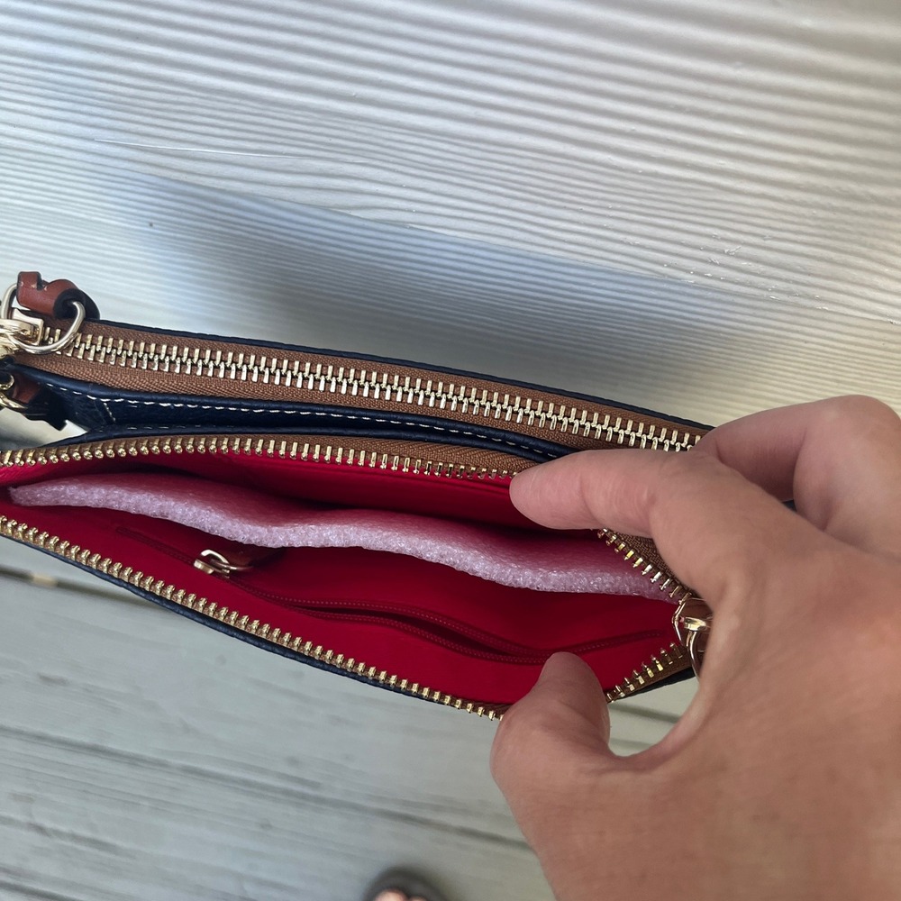 Dooney & Bourke Crossbody Bag Women Small Navy Blue NEW Pebble Grain Triple Zip - Picture 6 of 14